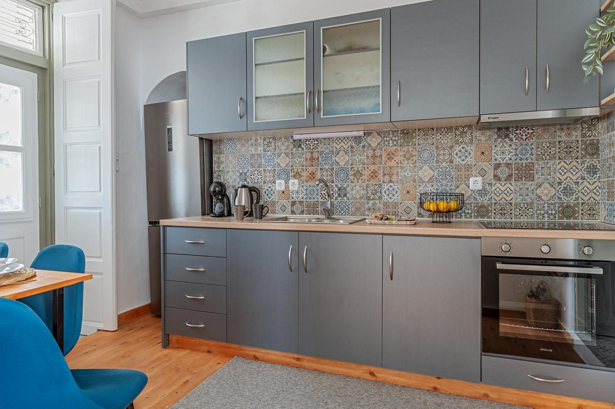 Martha'S House Apartment Spétses Екстериор снимка